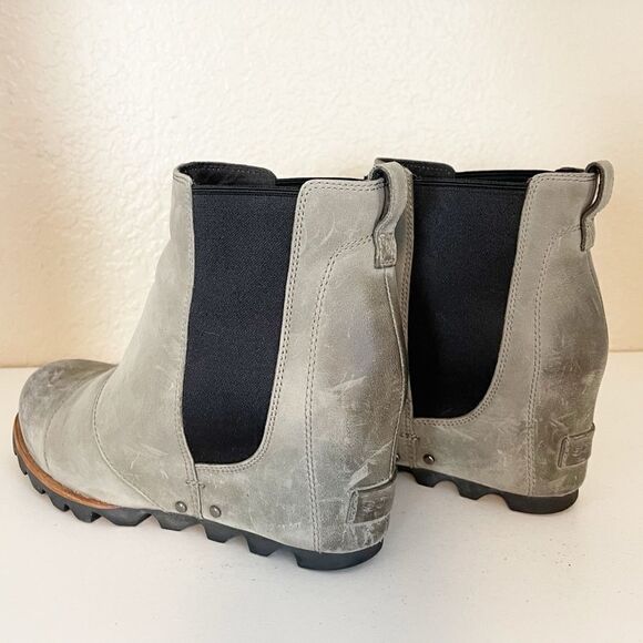 Sorel Lea Wedge Boots Joan of Arctic Chelsea Taupe Grey Tan and Black 8.5 - Picture 5 of 15